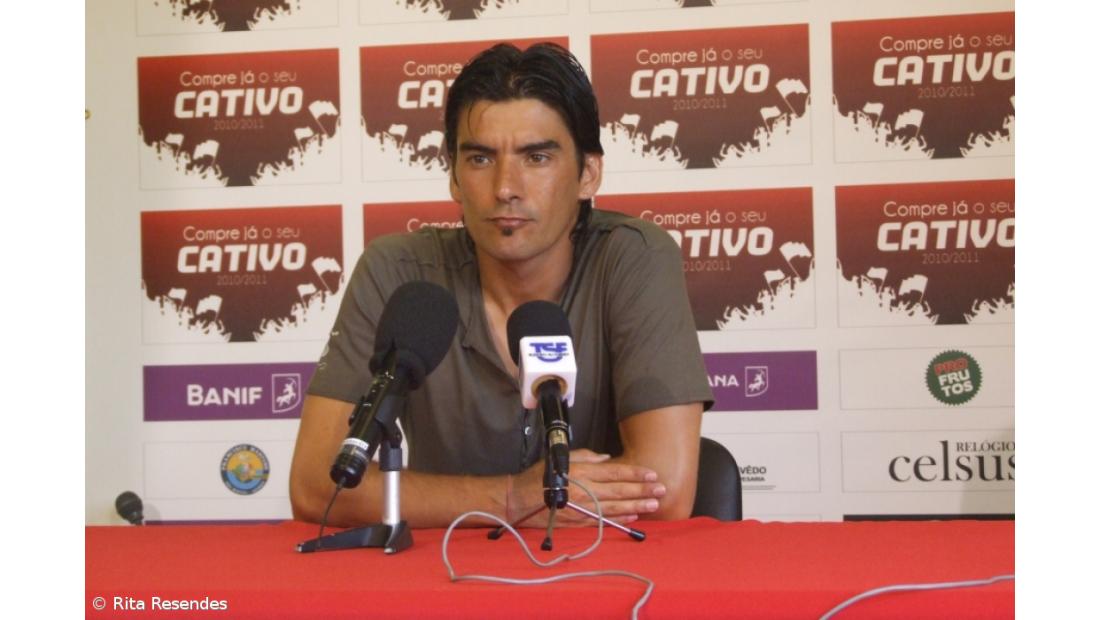 Santa Clara quer primeira vitória frente ao Feirense