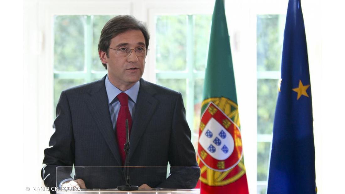 Passos Coelho acusa Seguro de silêncio sobre má utilização de fundos no passado