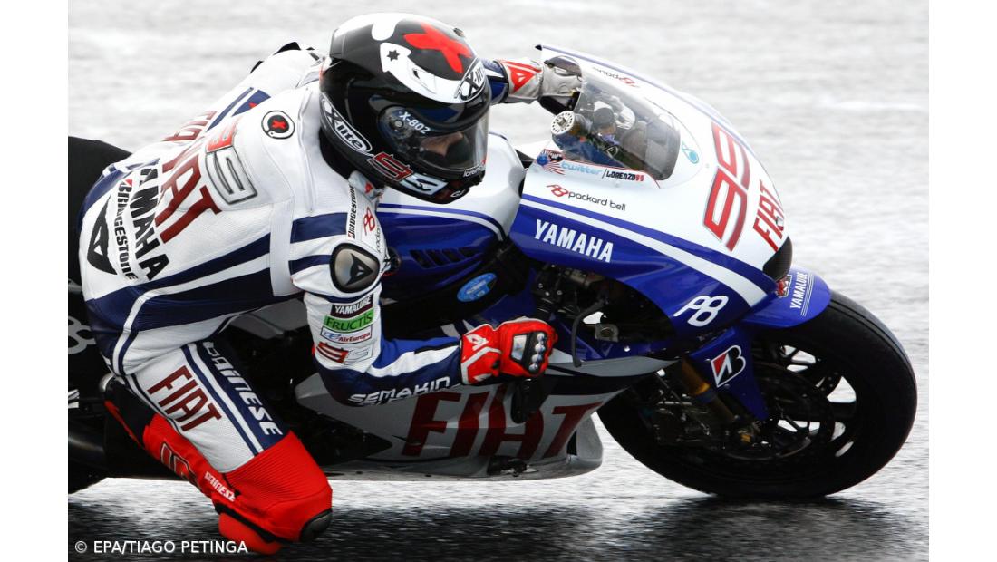 Lorenzo aproveita trégua da chuva e é o mais rápido em MotoGP