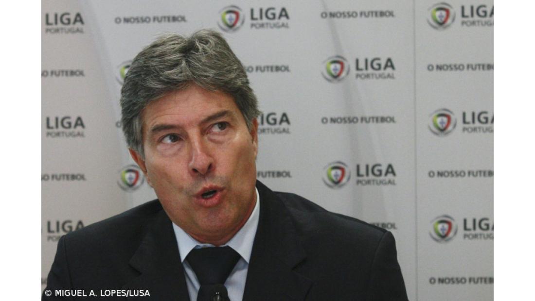 Vítor Pereira rejeita demissão porque "não iria resolver nada"