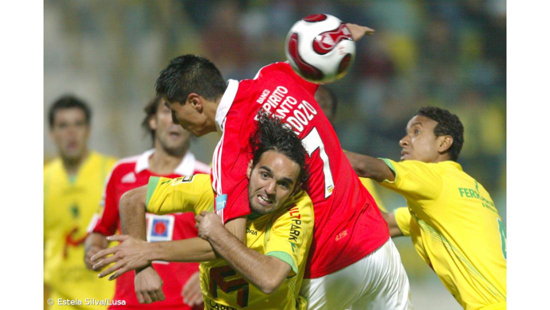 Benfica vence na Mata Real