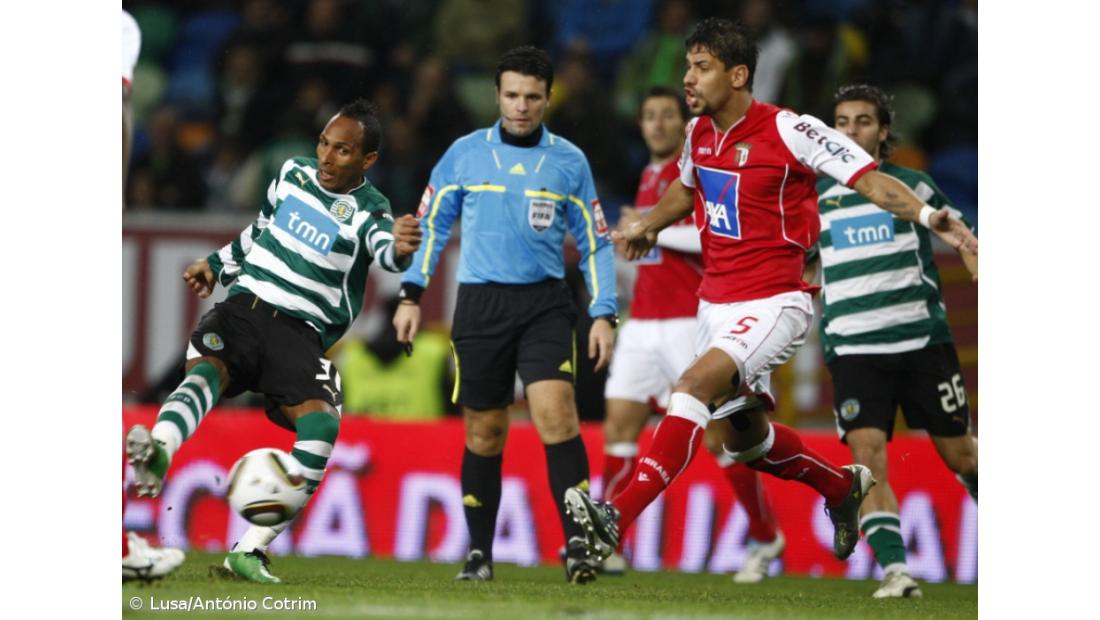 Maior consistência e eficácia do Sporting fizeram a diferença