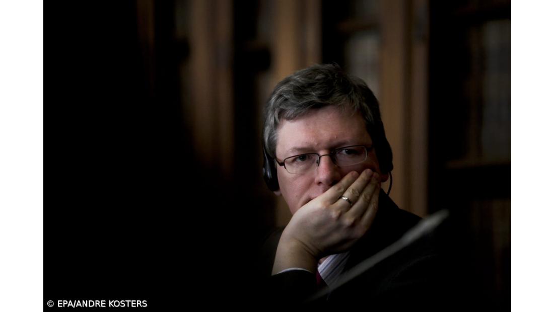 Bruxelas admite que retoma na UE é frágil e evolução do emprego uma incógnita