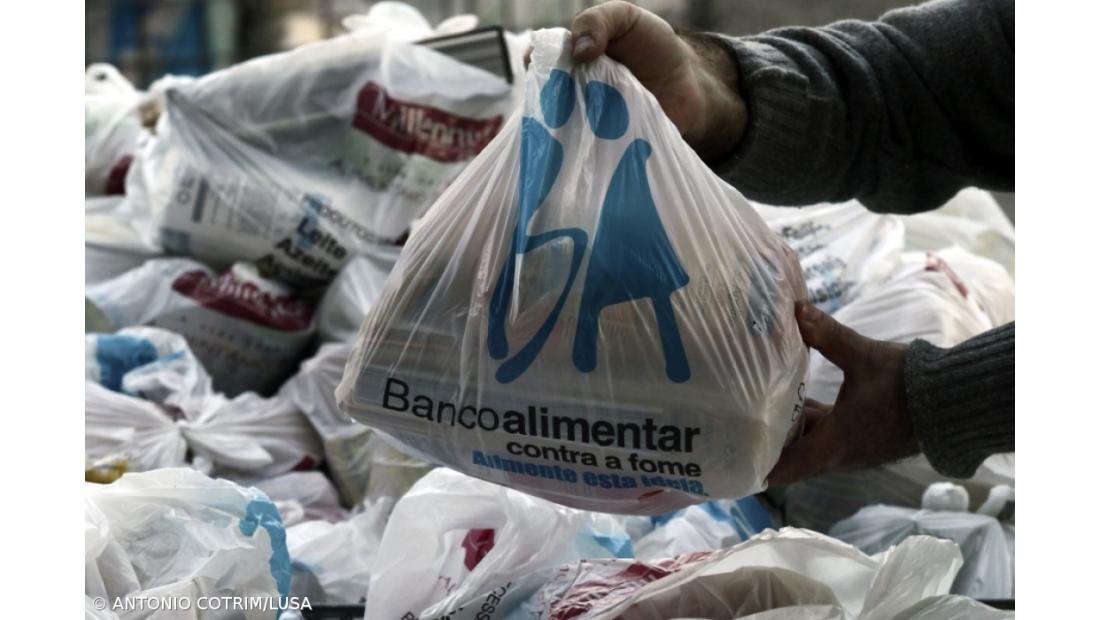 Banco Alimentar converteu 11.900 toneladas de papel em 1,2 toneladas de alimentos