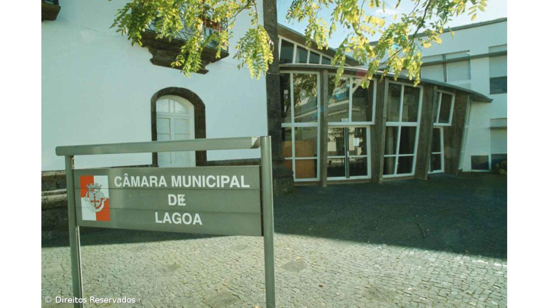 Câmara da Lagoa aprova orçamento superior a 11 ME