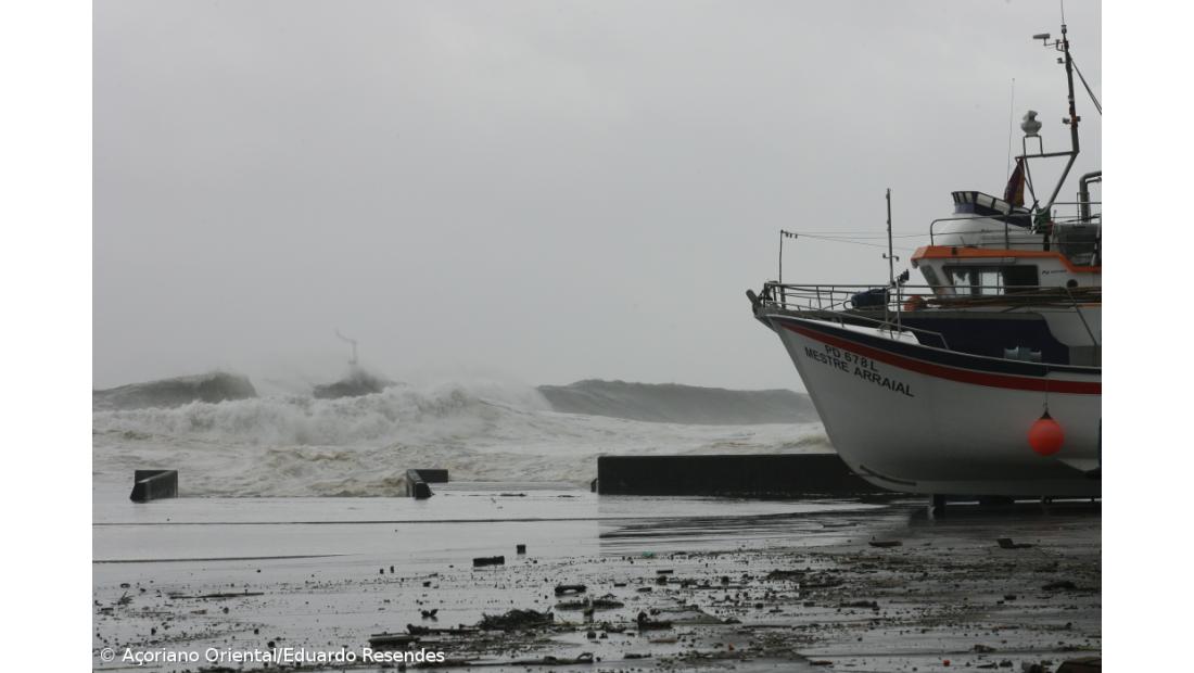 Sete ilhas dos Açores sob aviso laranja devido à agitação marítima