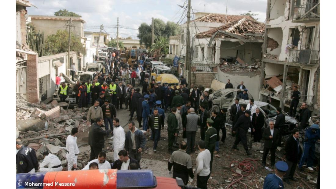 Atentados na Argélia fazem 62 mortos 