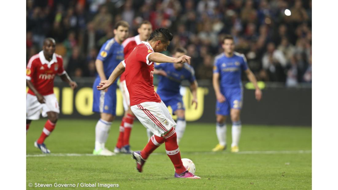 Principais ligas europeias gastaram 2,3 mil milhões de euros em futebolistas 