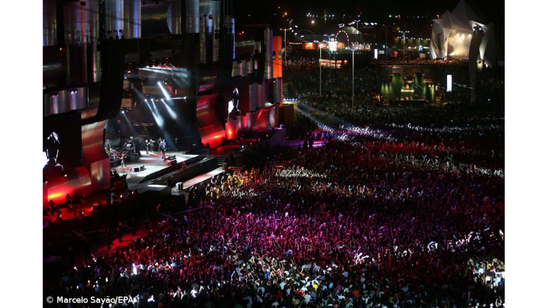 Aurea celebra boa recepção do público em concerto no Rock in Rio