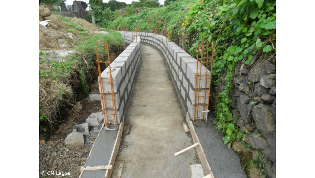 Melhorada a drenagem da Canada Larga em Santa Cruz