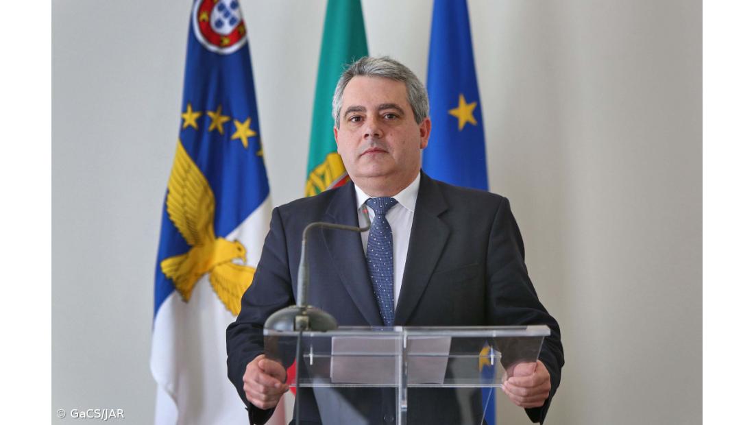 Governo dos Açores disponibiliza 9,1 ME para assegurar estágios de 901 jovens