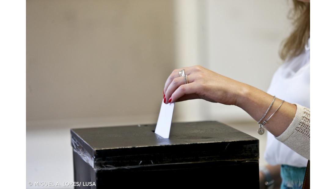 21 forças políticas vão a votos, 15 delas em todos os círculos