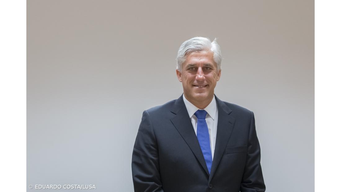 Duarte Freitas reeleito líder do PSD/Açores com 71% dos votos