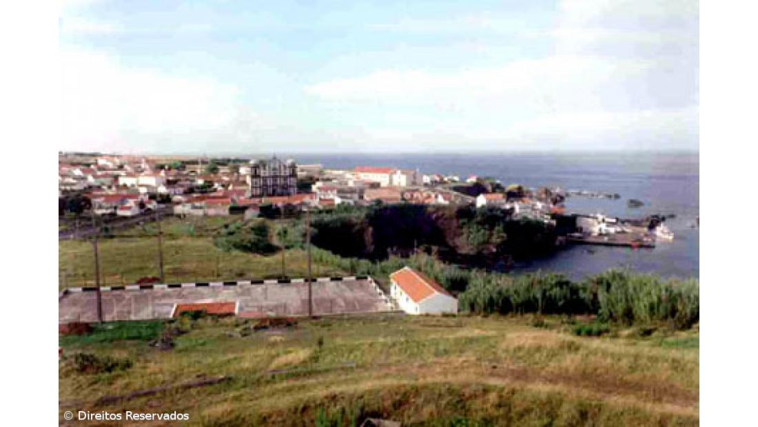 PCP e PSD alertam para escassez de bens alimentares na ilha das Flores