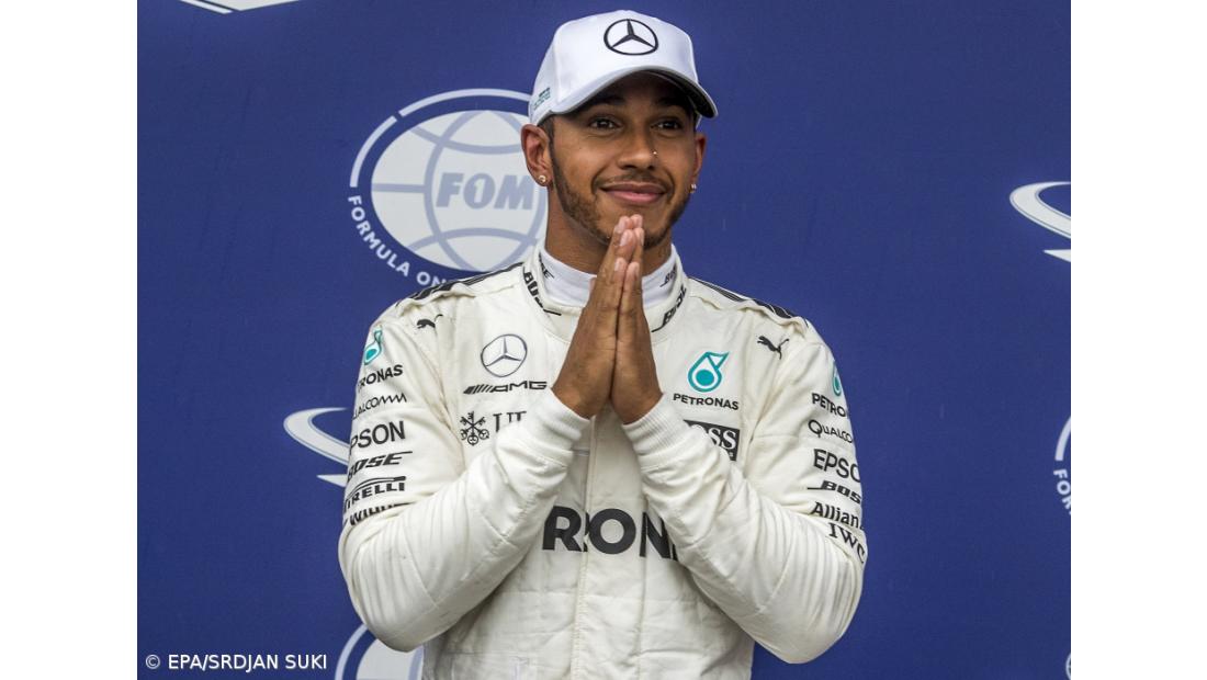 Lewis Hamilton selou 83.ª 'pole' da carreira na Fórmula 1 em Abu Dhabi
