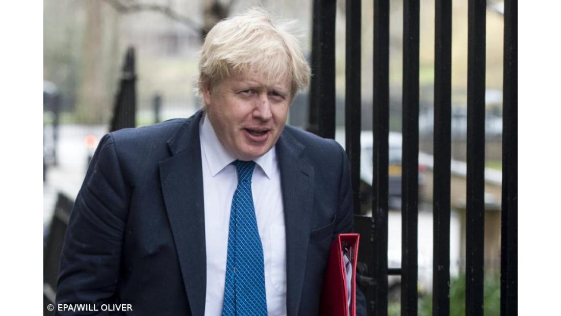 Boris Johnson admite medidas mais duras se comunidade científica indicar