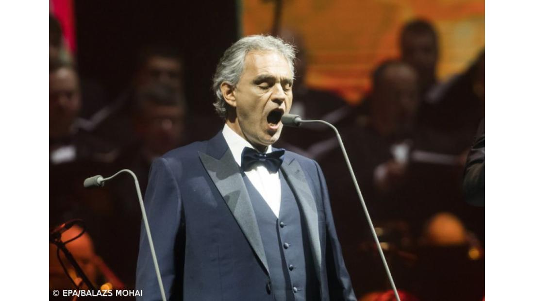 Andrea Bocelli apresenta-se no dia 4 de julho de 2020 no Estádio Cidade de Coimbra
