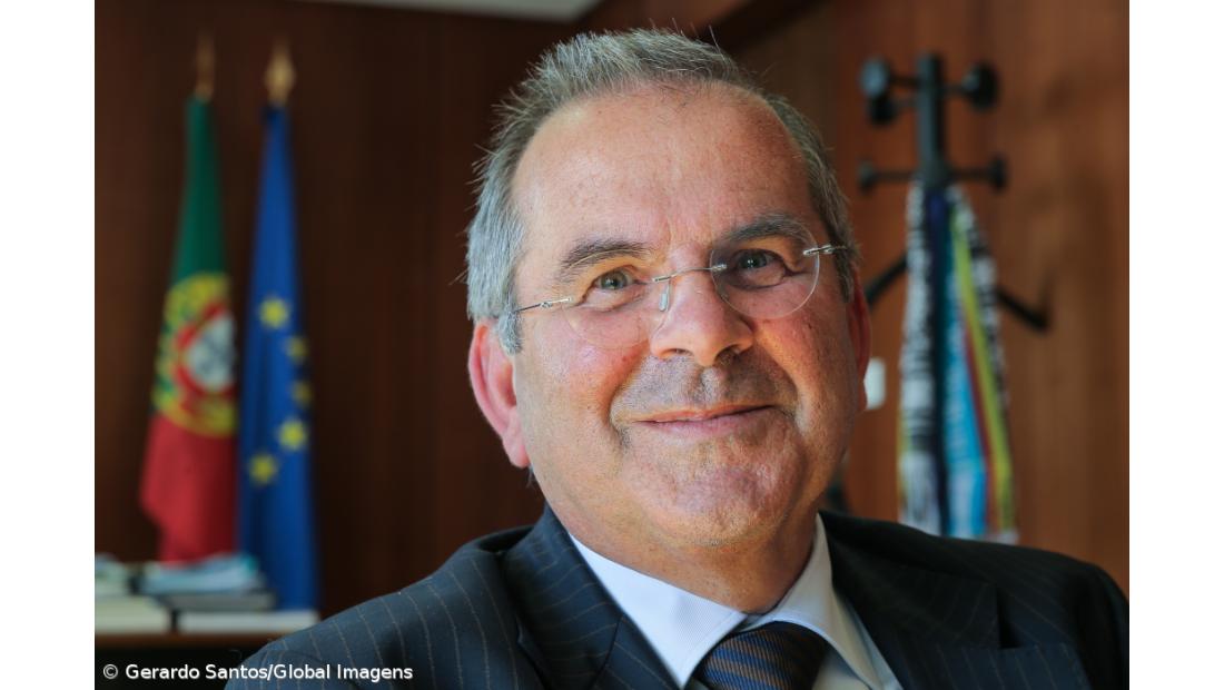 Proposta do Governo admite criação de novas freguesias com mais de 1.150 eleitores