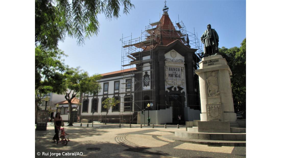 Pandemia deixa famílias da Madeira que vivem da hotelaria em “situações precárias”