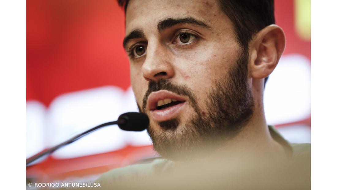 Bernardo Silva marca em novo triunfo do Manchester City