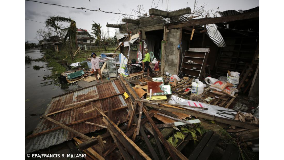 Macau cancela alertas de inundações e atualiza balanço para 17 feridos em tufão