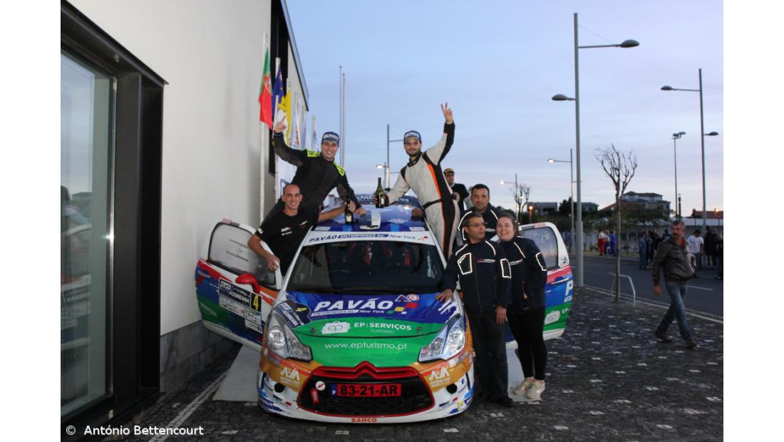 Rafael Botelho em grande ritmo no rali do Pico