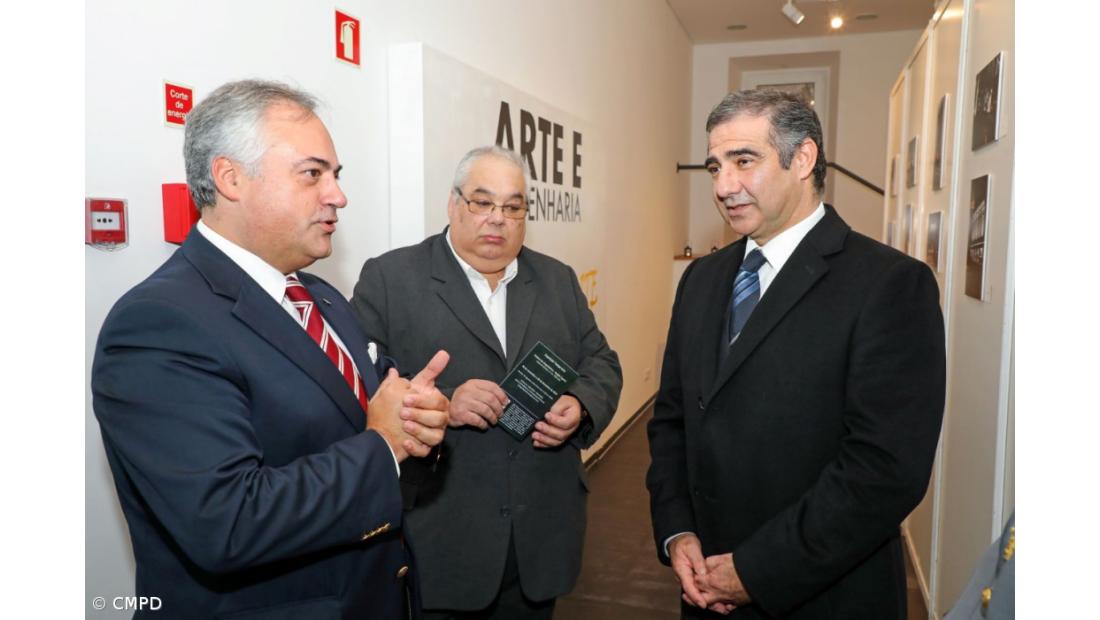 Fotógrafo João Freitas inaugura exposição "A Cor na Noite" na sala de exposições da Ordem dos Engenheiros 