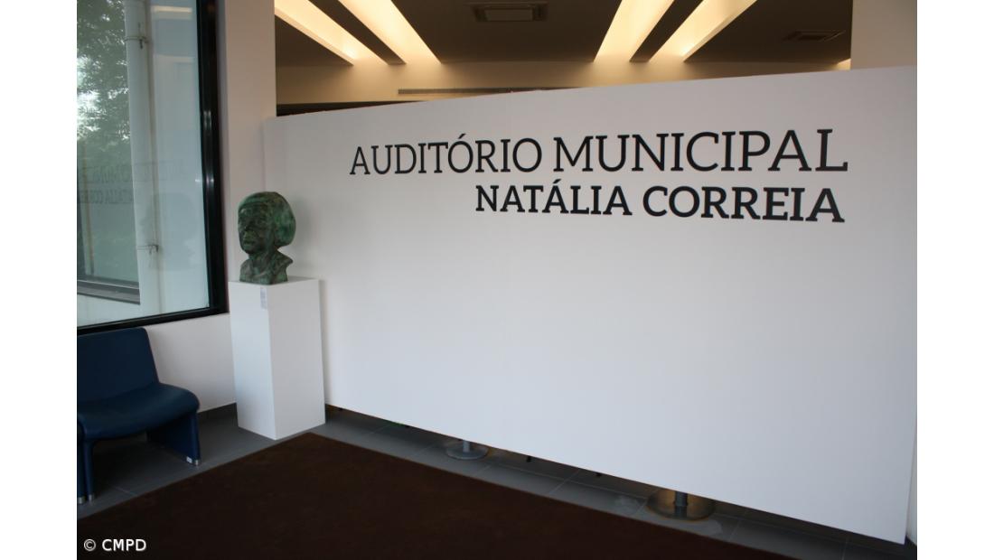 Conferência “Vão com o Vento Sobre o leve, efémero ou invisível da Arte no Espaço Público”