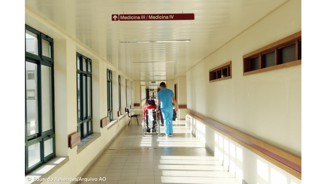 Absentismo na saúde é preocupante e retrata motivação dos profissionais, dizem administradores