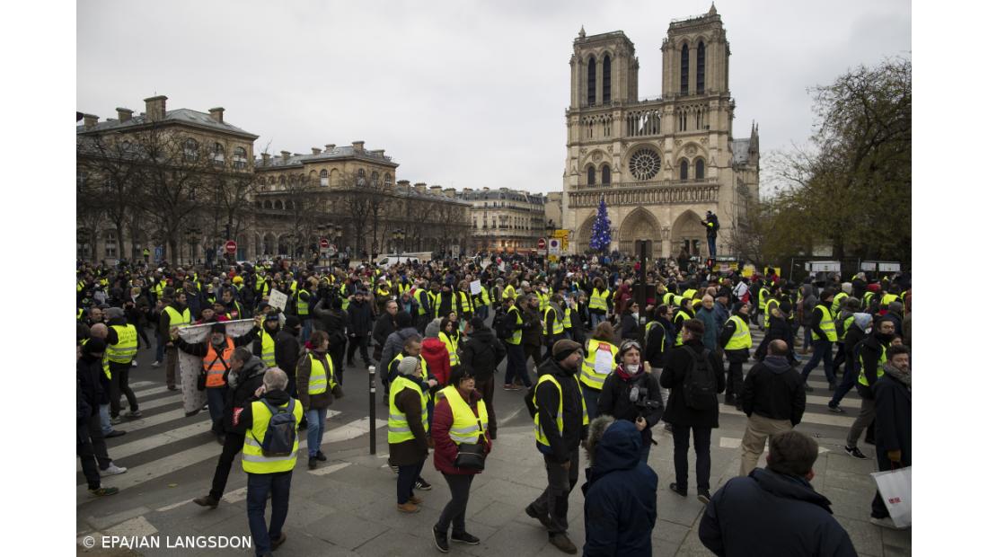 "Coletes amarelos" perdem fôlego e juntam apenas 2.600 pessoas em França