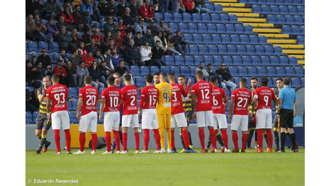 Esgotados bilhetes para despedida caseira do Santa Clara