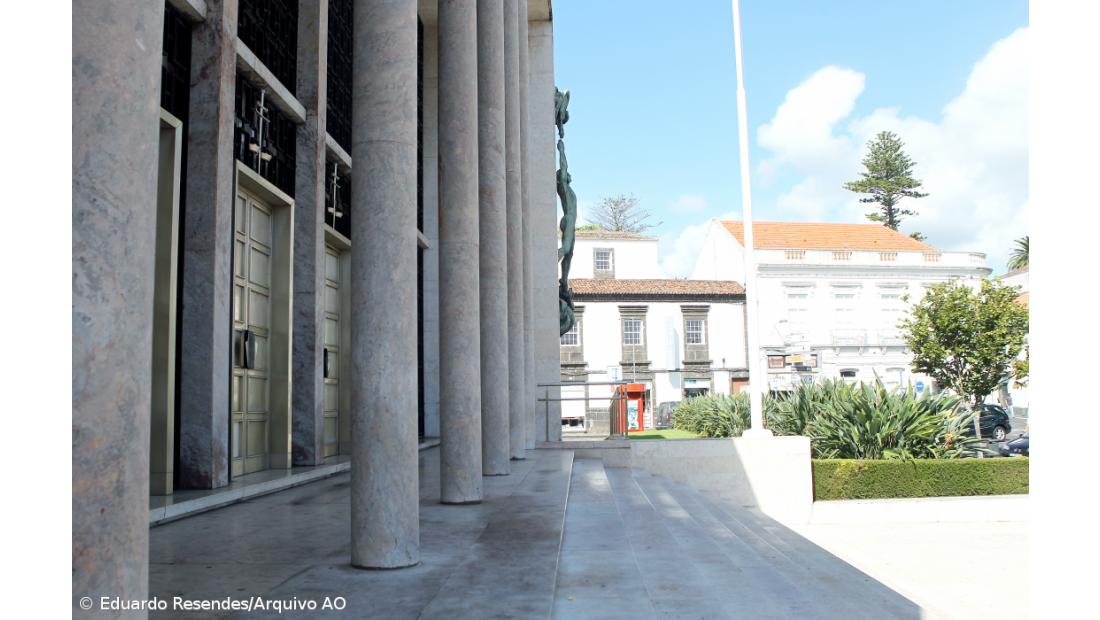 Adiada para quinta-feira repetição do julgamento de insolvência Azores Parque