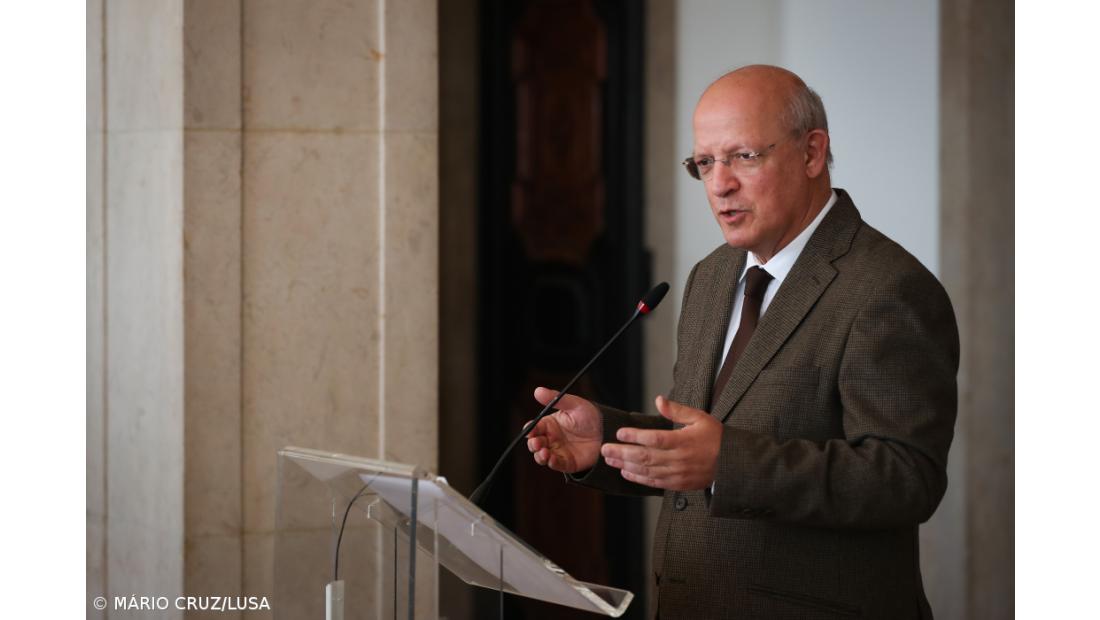 220 mil portugueses já pediram registo no Reino Unido 