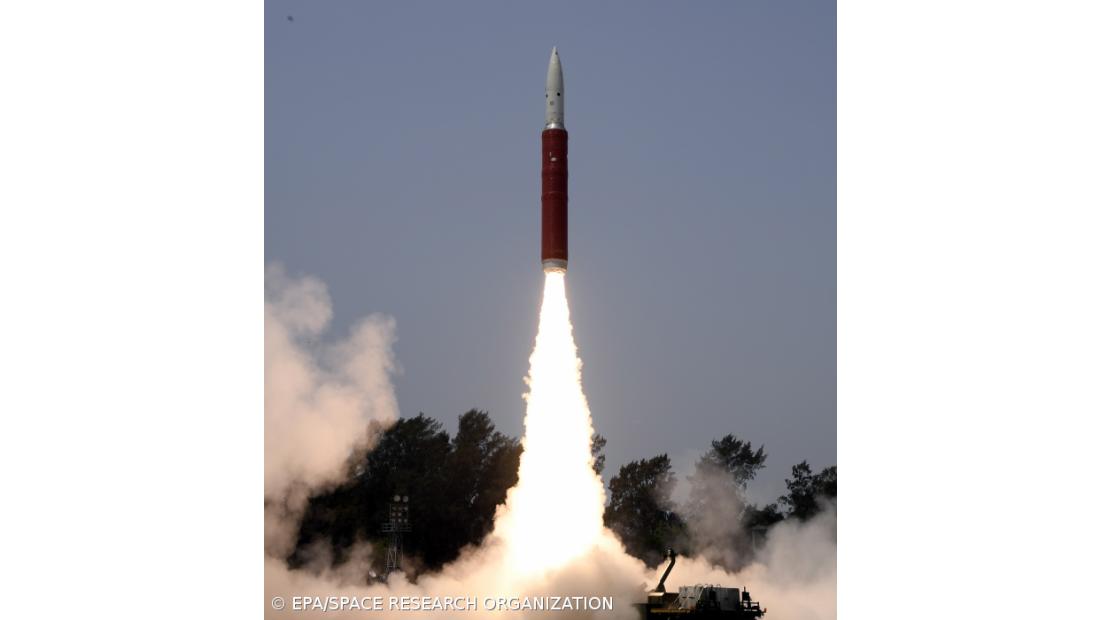 Índia anuncia ter abatido satélite no espaço