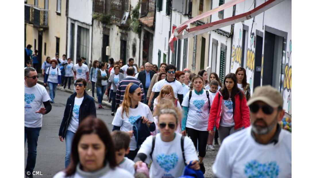 Caminhada pela Consciencialização do Autismo na Lagoa
