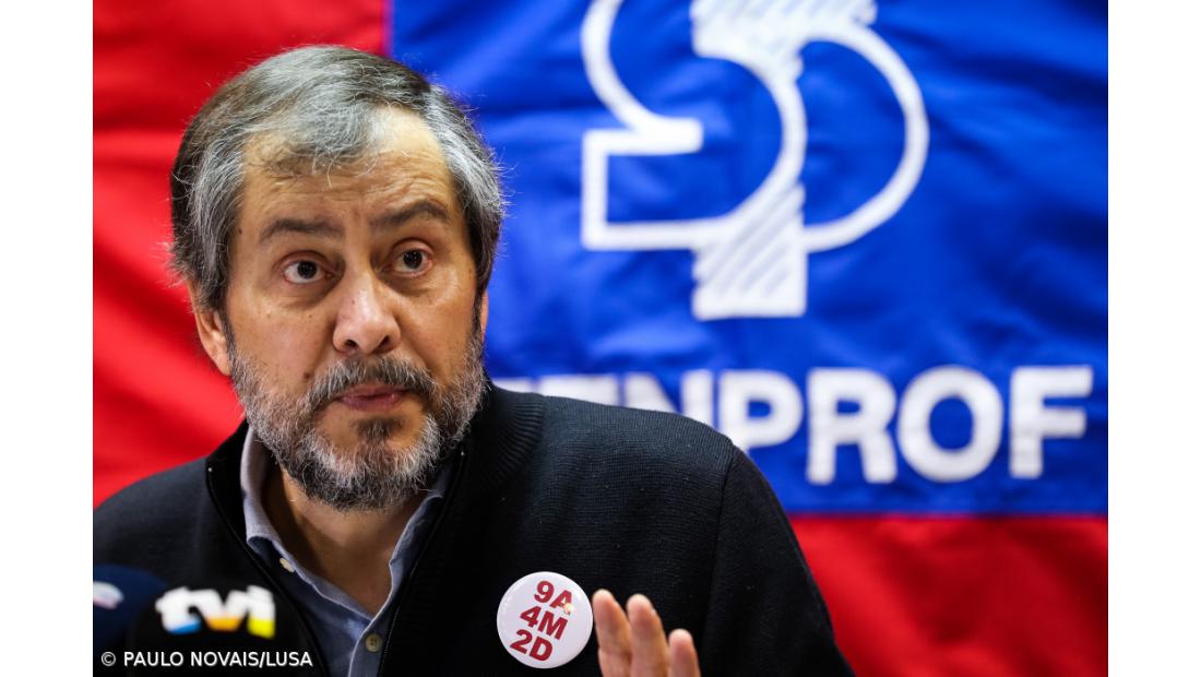 Fenprof convoca “ação nacional de luta” para 17 de abril