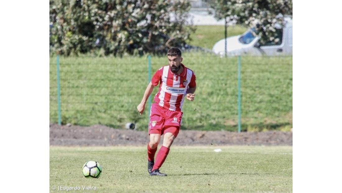 “Ambiciono chegar à II Liga com o Praiense depois de tudo o que fizeram por mim”