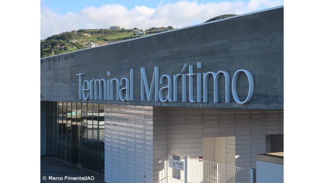 Mais de 96 mil passageiros interilhas desembarcados nos portos dos Açores em agosto