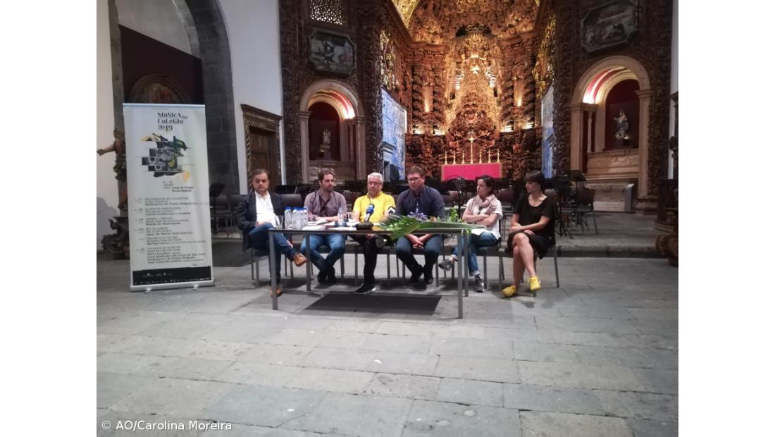 Cantoras Anabela e Sofia Escobar em destaque no Música no Colégio