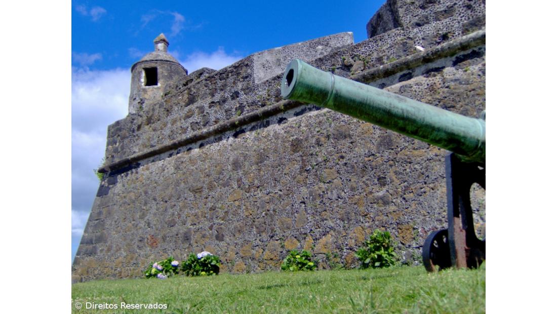 Forças Armadas nos Açores em fotografia