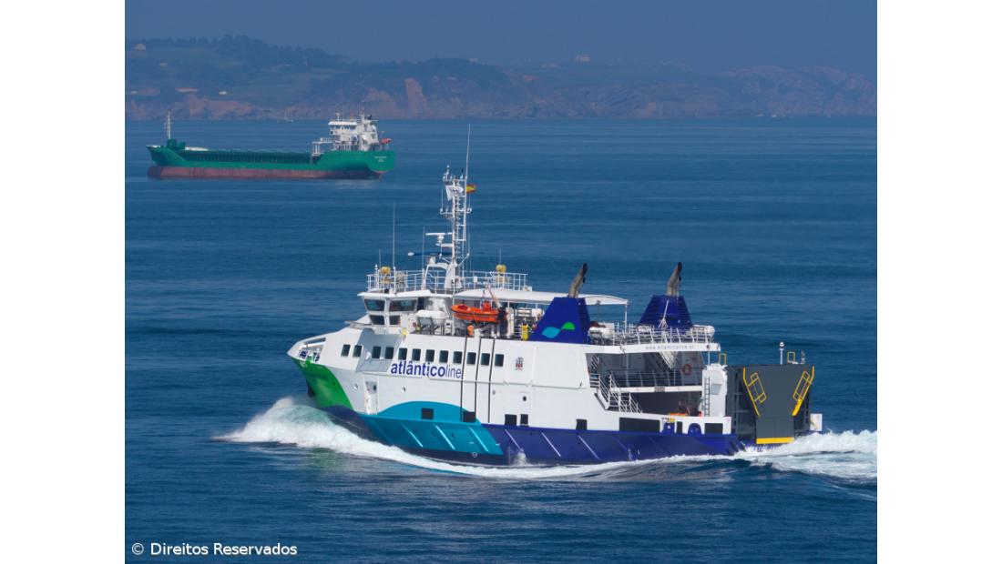 Mestre Jaime Feijó imobilizado devido a avaria mecânica