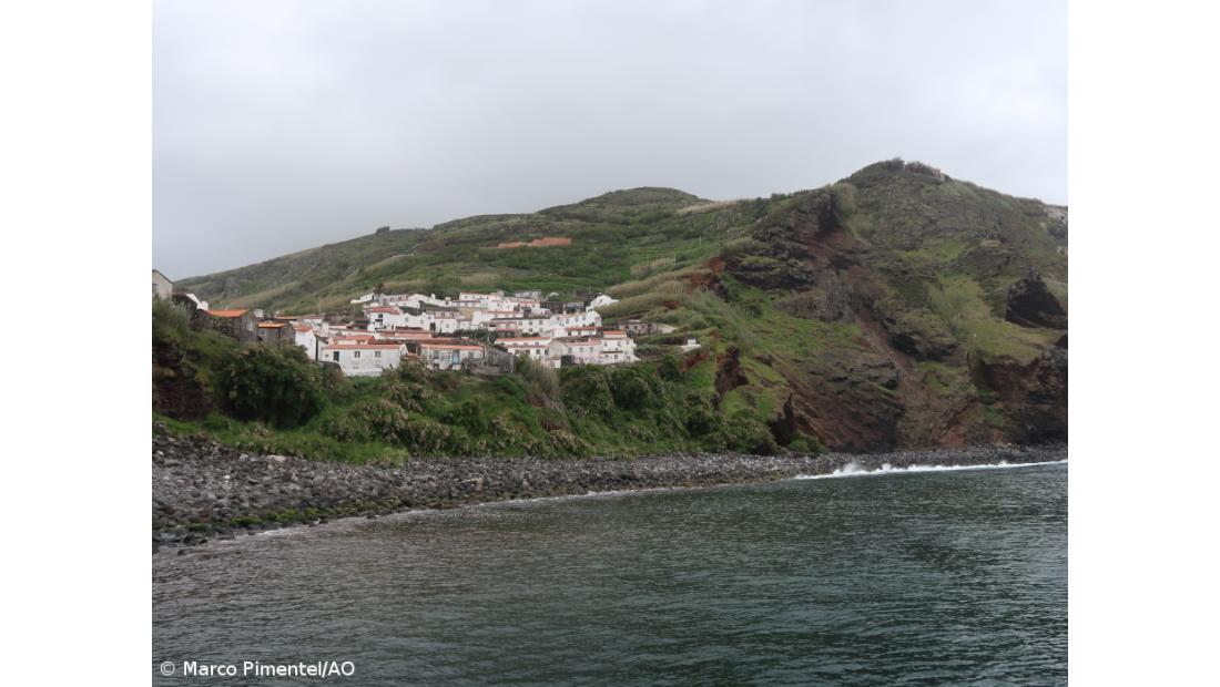 Testes de despiste rápido a contactos de caso positivo no Corvo dão negativo