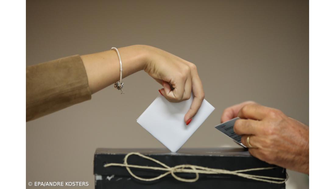 Mesas de voto abriram nos Açores às 08:00 locais