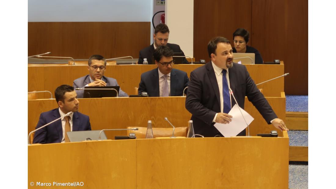 PPM pede audições urgentes sobre retoma de voos internacionais nos Açores