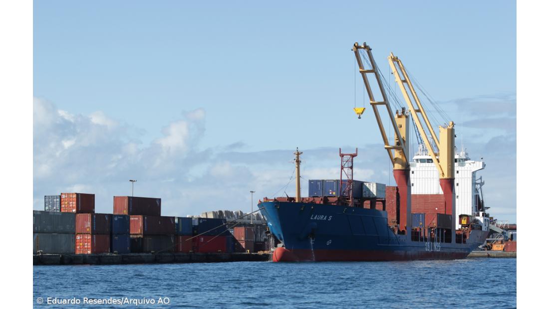 Governo requisita serviços mínimos para fazer face à greve dos estivadores