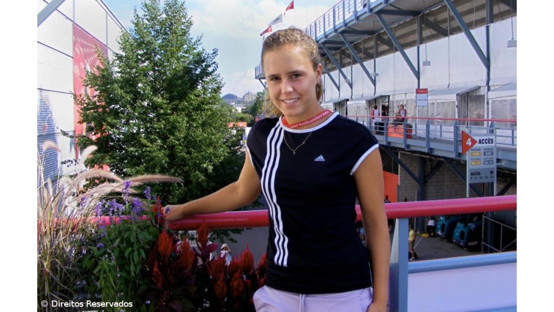 Michelle Brito passa aos quartos-de-final