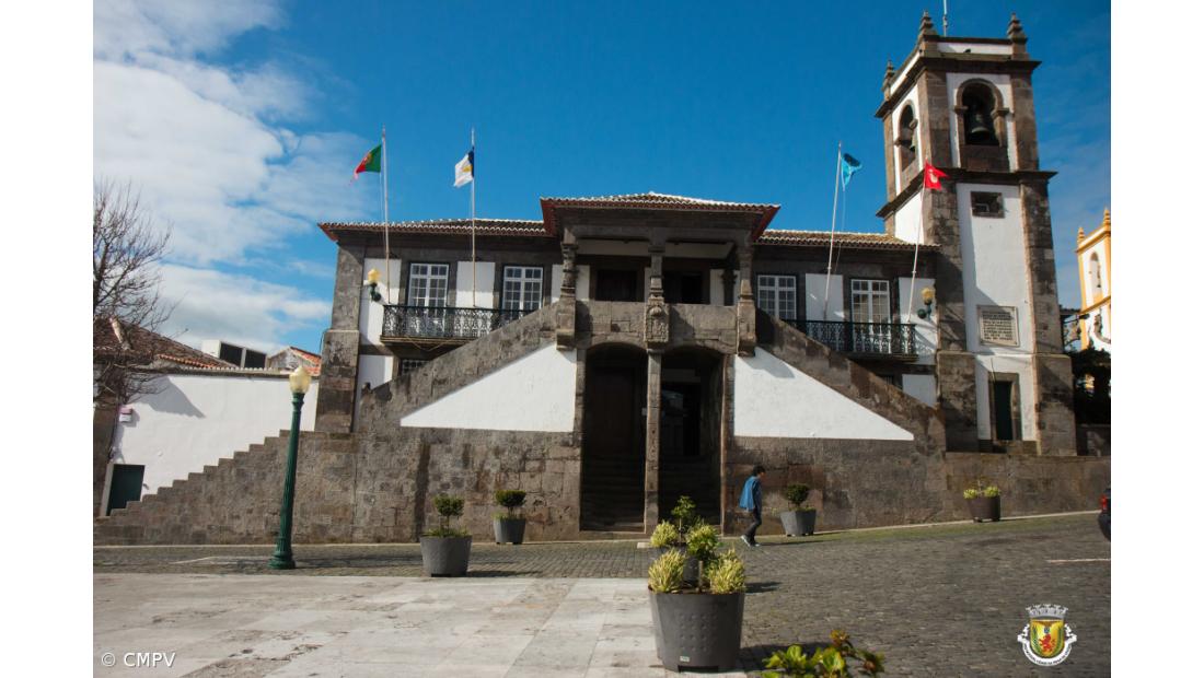 Governo açoriano disponível para cumprir decisão do parlamento sobre despedimentos na Praia da Vitória