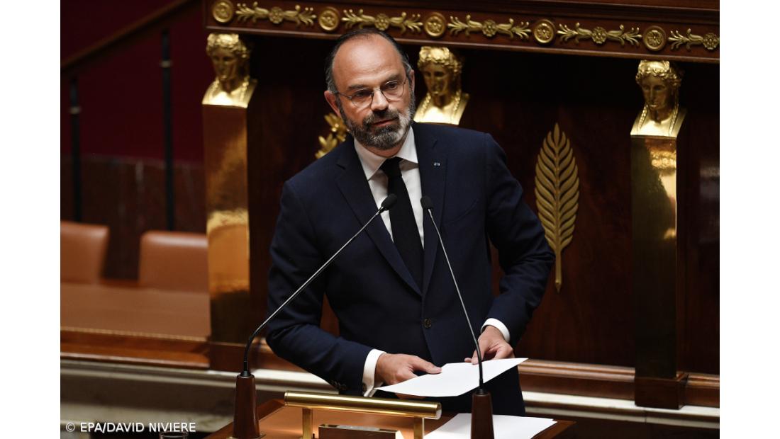 Demitiu-se primeiro-ministro francês