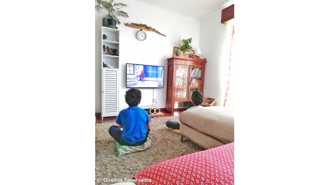 Covid-19: Pedopsiquiatra diz que confinamento não teve efeitos negativos nas crianças 