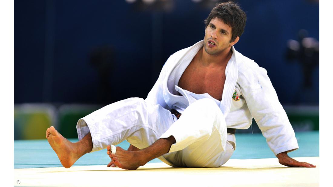 Treinador de Neto diz que fasquia estava muito alta